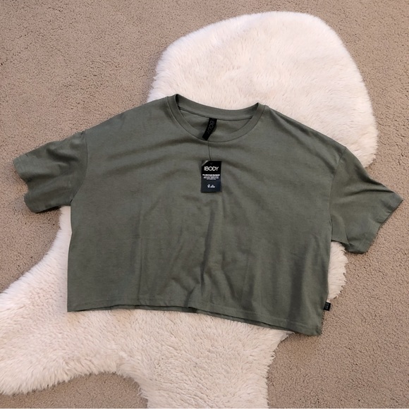 Tops - Cotton On Body oversized cropped athletic top